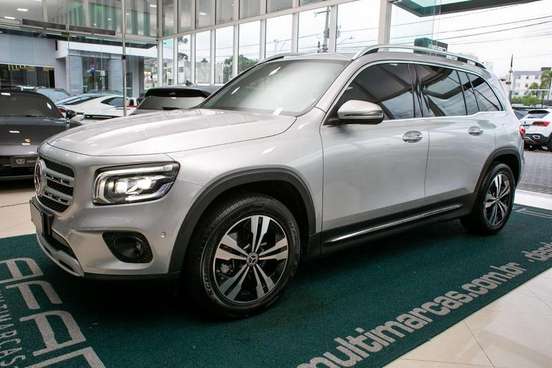 MERCEDES-BENZ-GLB 200-2021