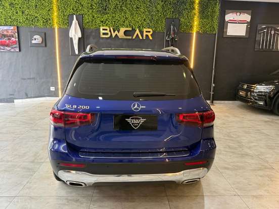 MERCEDES-BENZ-GLB 200-2020