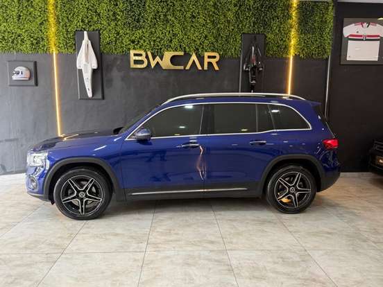 MERCEDES-BENZ-GLB 200-2020