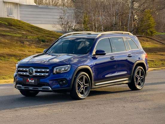 MERCEDES-BENZ-GLB 200-2020