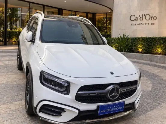 MERCEDES-BENZ-GLB 220-2024