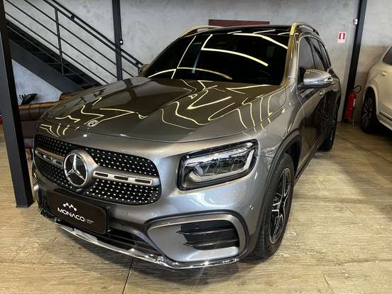 MERCEDES-BENZ-GLB 220-2.0 MHEV AMG LINE 4MATIC 8G-DCT MERCEDES-BENZ-GLB 220-2024
