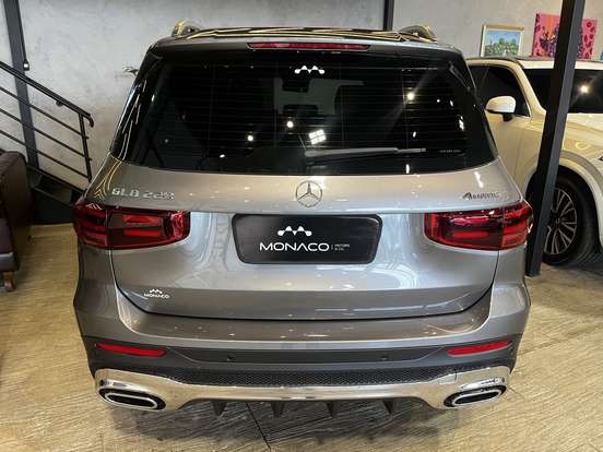 MERCEDES-BENZ-GLB 220-2.0 MHEV AMG LINE 4MATIC 8G-DCT MERCEDES-BENZ-GLB 220-2024