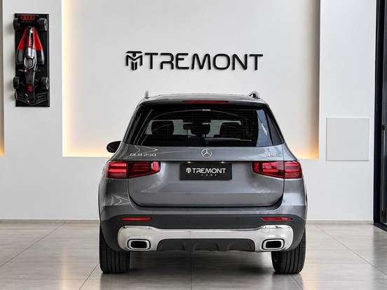 MERCEDES-BENZ-GLB 220-2025