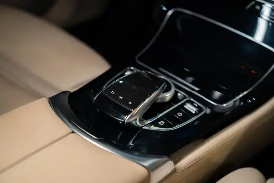 MERCEDES-BENZ-GLC 250-2.0 CGI GASOLINA HIGHWAY 4MATIC 9G-TRONIC MERCEDES-BENZ-GLC 250-2019