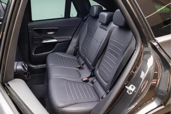 MERCEDES-BENZ-GLC 300-2025