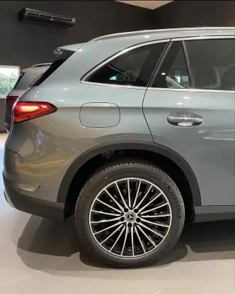 MERCEDES-BENZ-GLC 300-2026