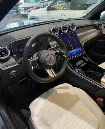 MERCEDES-BENZ-GLC 300-2026