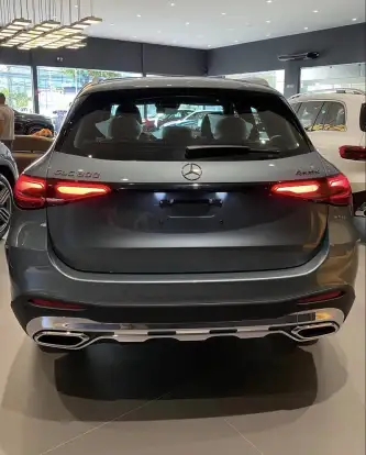 MERCEDES-BENZ-GLC 300-2026
