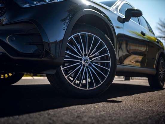 MERCEDES-BENZ-GLC 300-2.0 MHEV AMG LINE 4MATIC 9G-TRONIC MERCEDES-BENZ-GLC 300-2025