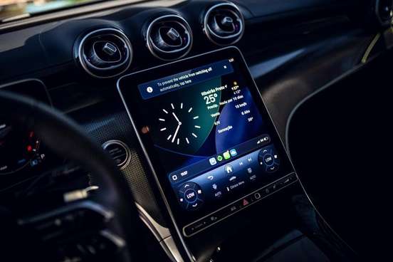MERCEDES-BENZ-GLC 300-2025