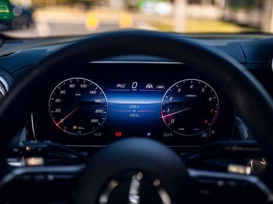MERCEDES-BENZ-GLC 300-2.0 MHEV AMG LINE 4MATIC 9G-TRONIC MERCEDES-BENZ-GLC 300-2025