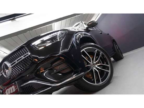 MERCEDES-BENZ-GLE 450d-2025