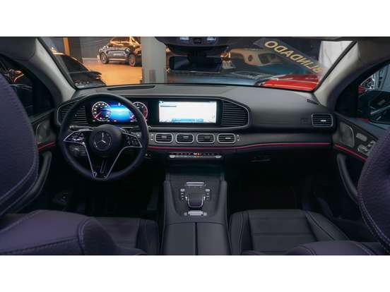 MERCEDES-BENZ-GLE 450d-2025