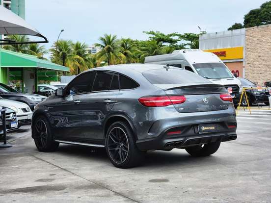 MERCEDES-BENZ-GLE 63 AMG-5.5 V8 TURBO GASOLINA COUPÉ 4MATIC 7G-TRONIC MERCEDES-BENZ-GLE 63 AMG-2017