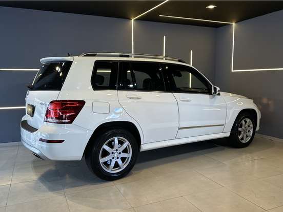 MERCEDES-BENZ-GLK 220-2.1 CDI 4X4 DIESEL 4P AUTOMÁTICO MERCEDES-BENZ-GLK 220-2015