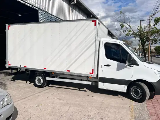 MERCEDES-BENZ-SPRINTER-2024