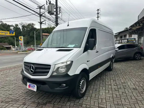 MERCEDES-BENZ-SPRINTER-2019