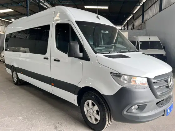 Mercedes-Benz Sprinter 2.2 CDI Diesel VAN 416 TA Longo 16L Manual