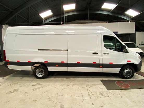 MERCEDES-BENZ-SPRINTER-2025