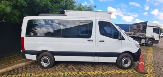 MERCEDES-BENZ-SPRINTER-2021