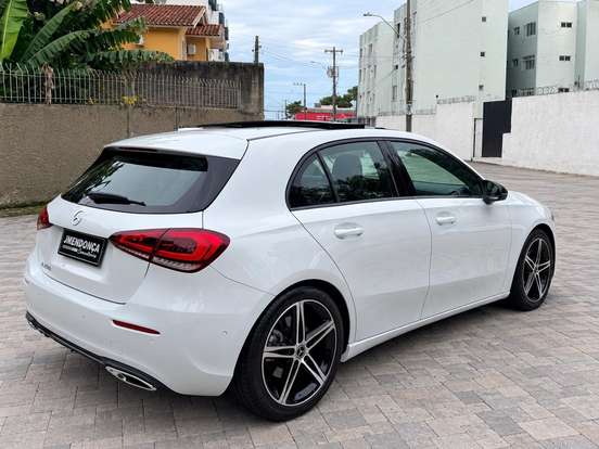 MERCEDES-BENZ-A 250-2019