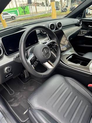 MERCEDES-BENZ C 300 2.0 EQ BOOST HÍBRIDO AMG LINE 9G-TRONIC
