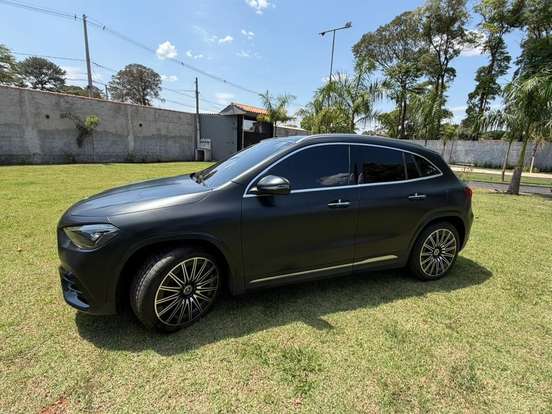 MERCEDES-BENZ-GLA 200-2025