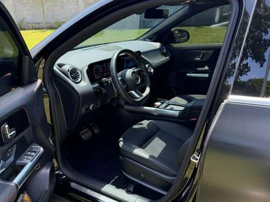 MERCEDES-BENZ-GLA 200-1.3 MHEV AMG LINE 7G-DCT MERCEDES-BENZ-GLA 200-2025