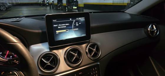 Mercedes-Benz GLA 200 1.6 CGI Flex Advance 7G-DCT