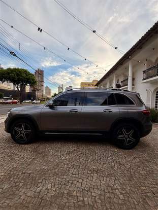 MERCEDES-BENZ-GLB 200-2022