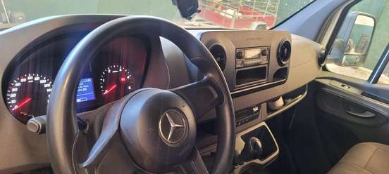 MERCEDES-BENZ-SPRINTER-2019