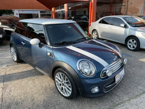 MINI-COOPER-2010