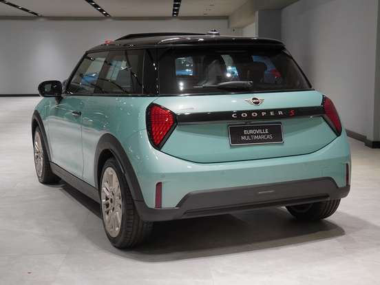 MINI-COOPER-2.0 16V TWINPOWER GASOLINA S TOP 2P STEPTRONIC MINI-COOPER-2025