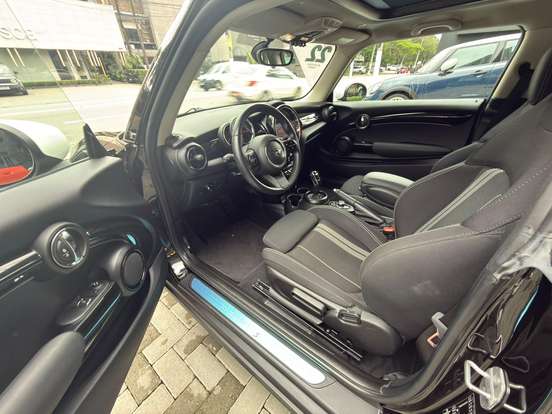 MINI-COOPER-2021