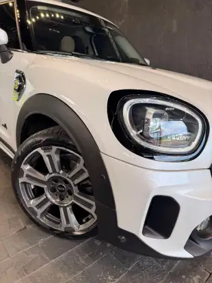 MINI-COUNTRYMAN-2023