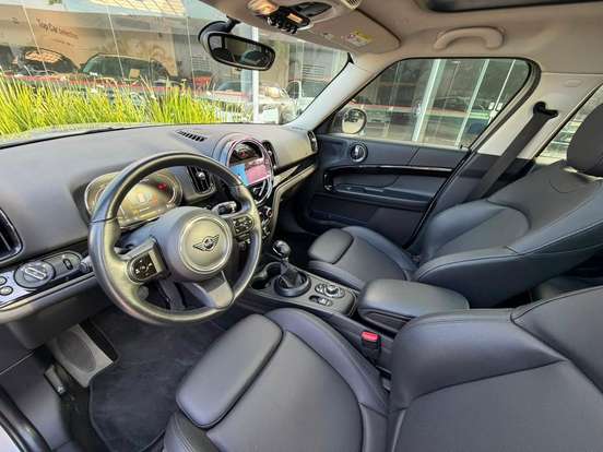 MINI-COUNTRYMAN-2023