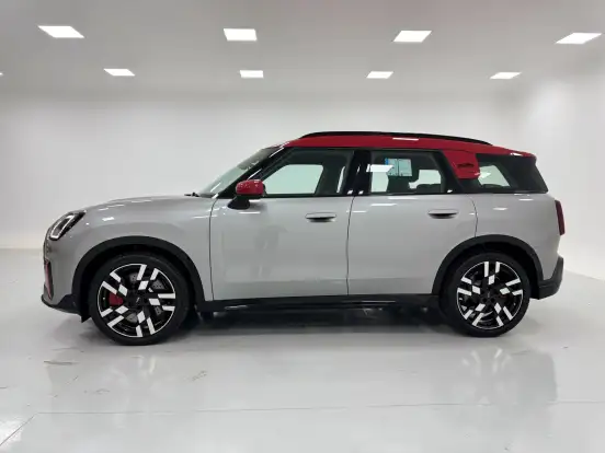 MINI-COUNTRYMAN-2025