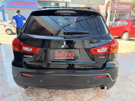 MITSUBISHI-ASX-2010