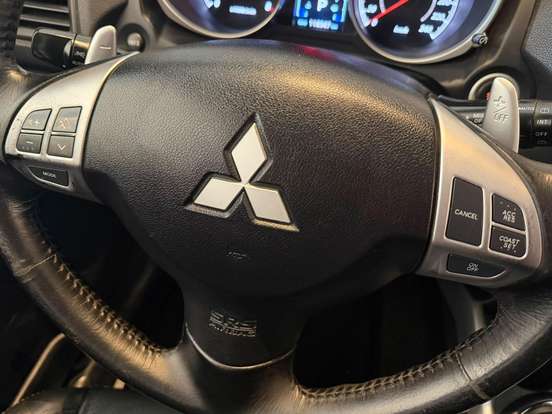 MITSUBISHI-ASX-2011
