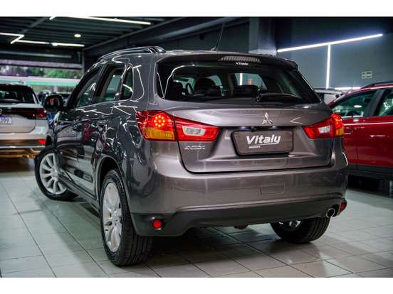 MITSUBISHI-ASX-2015
