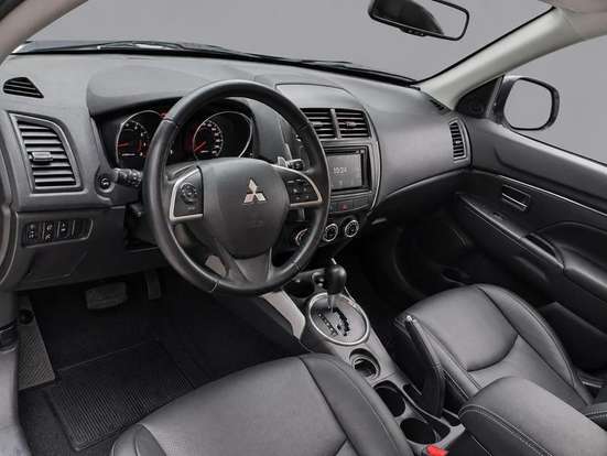 MITSUBISHI-ASX-2014