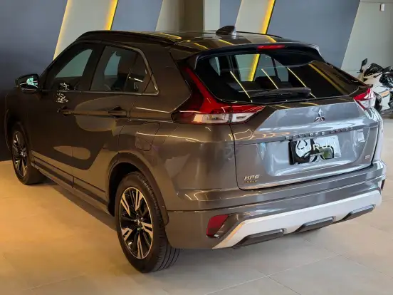 MITSUBISHI-ECLIPSE CROSS-2024