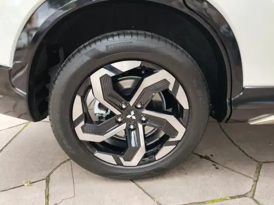 MITSUBISHI-ECLIPSE CROSS-2025