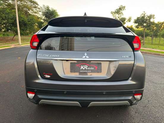 MITSUBISHI-ECLIPSE CROSS-2021