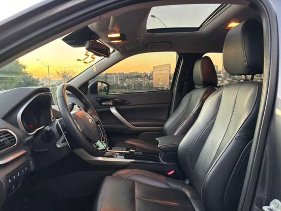 MITSUBISHI-ECLIPSE CROSS-1.5 MIVEC TURBO GASOLINA HPE-S CVT MITSUBISHI-ECLIPSE CROSS-2021