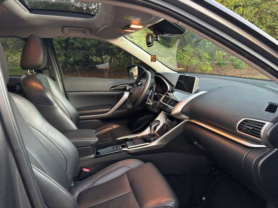 MITSUBISHI-ECLIPSE CROSS-2021
