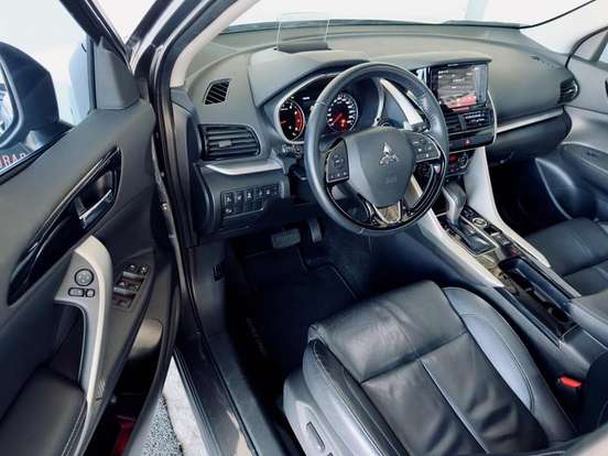 MITSUBISHI-ECLIPSE CROSS-1.5 MIVEC TURBO GASOLINA HPE-S S-AWC CVT MITSUBISHI-ECLIPSE CROSS-2022