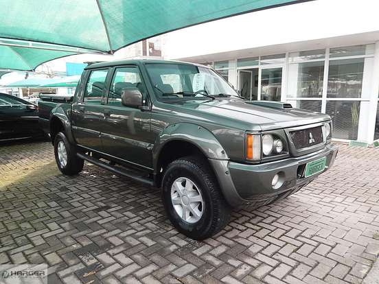 MITSUBISHI-L200-2001