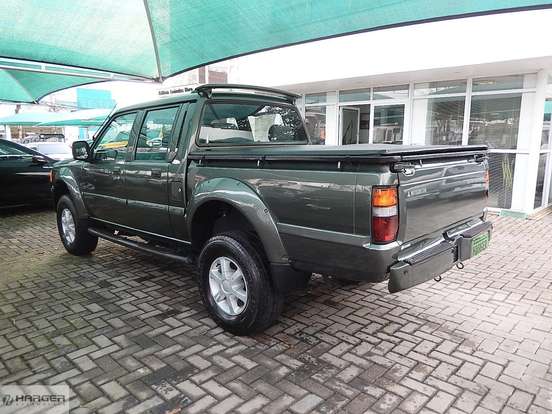 MITSUBISHI-L200-2.5 GLS 4X4 CD 8V TURBO DIESEL 4P MANUAL MITSUBISHI-L200-2001